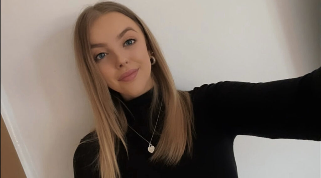 Bethany Warren, the 100th employee at County Broadband