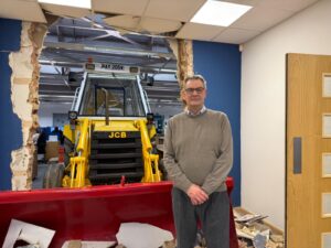 Paul Rodwell in the SEH French office